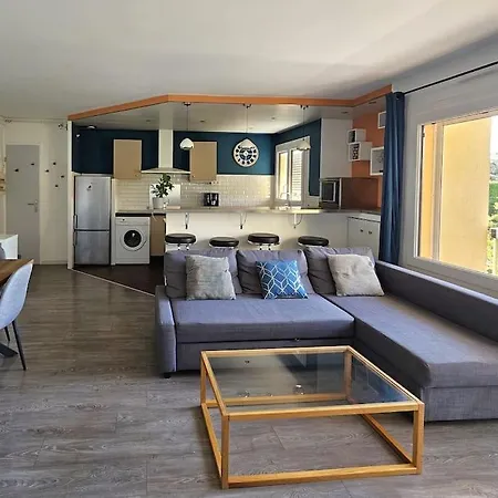 Apartment T2 Centre - Metro, Parking, Balcon